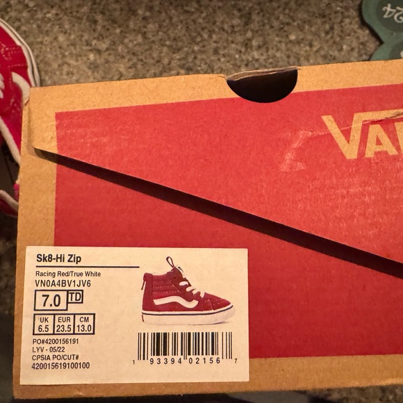 Toddler Vans - Picture 3 of 5